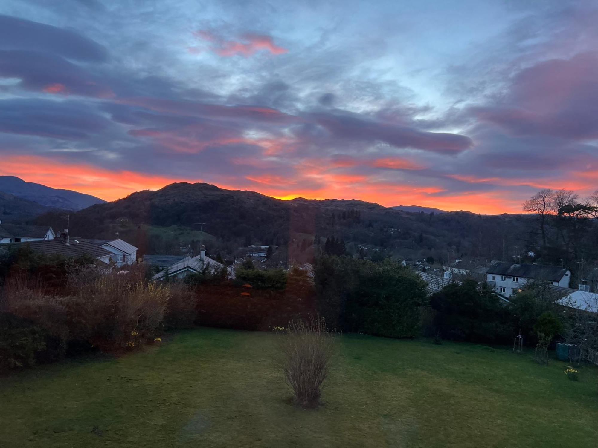 Rainbow Retreat With Stunning Panoramic Views Apartment Ambleside Bagian luar foto
